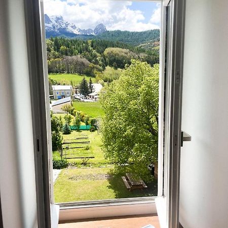 Studios Neufs - Coeur De Barcelonnette - Parking Prive Екстер'єр фото